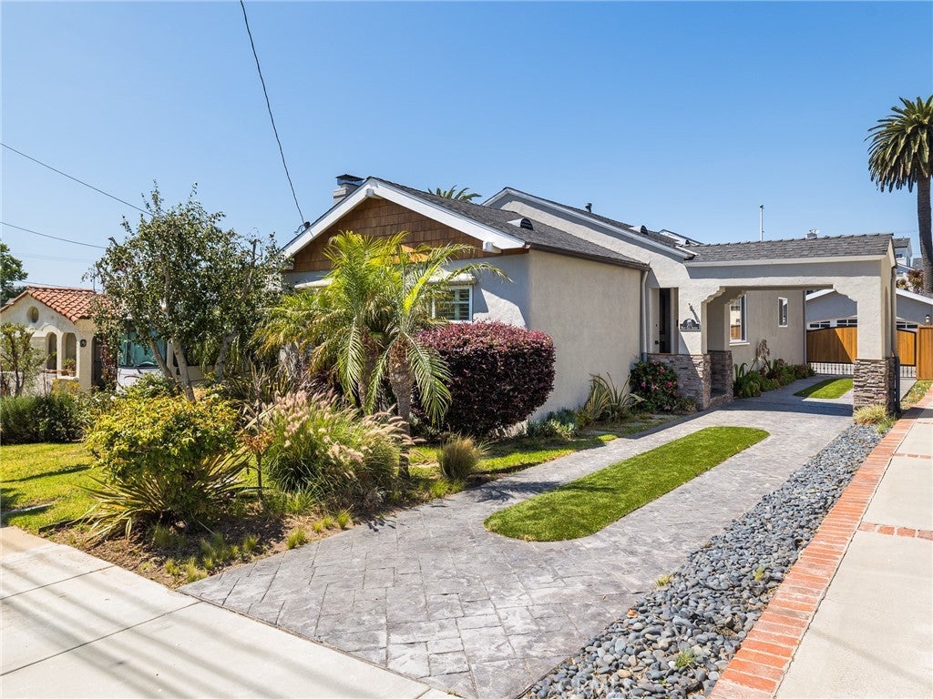 Photo of Listing #SB25163234