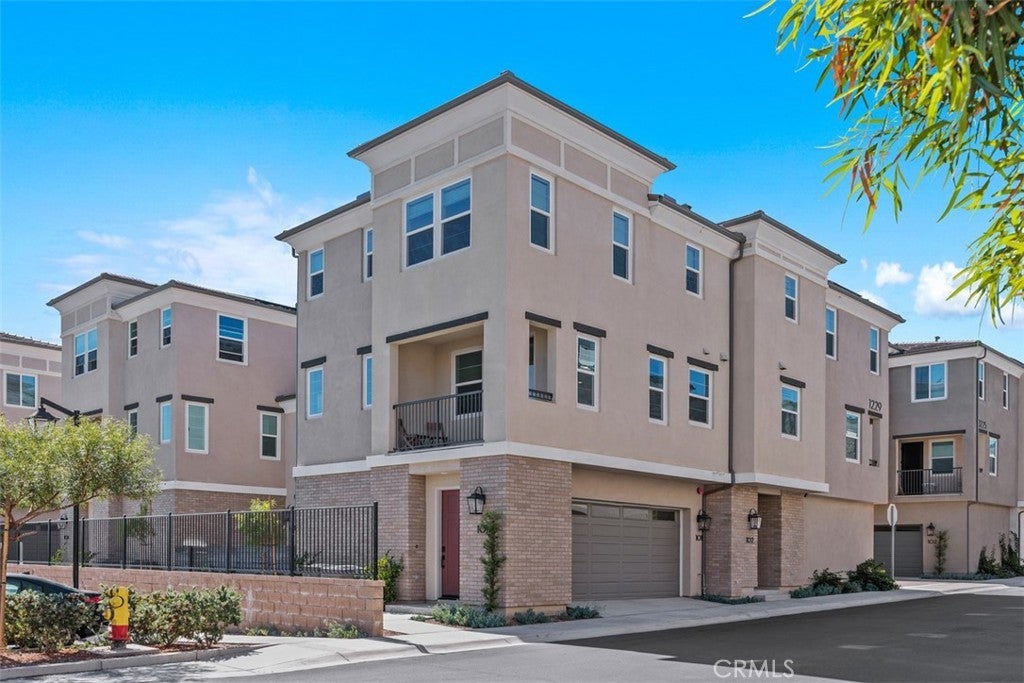 Photo of Listing #SW25173340