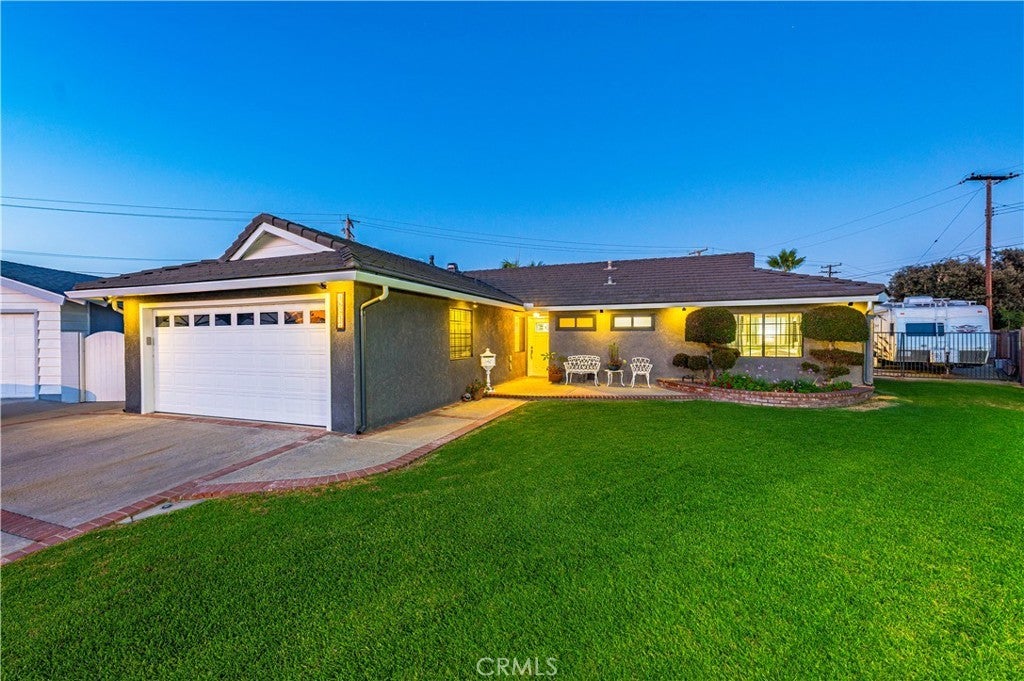 Photo of Listing #SW25173483