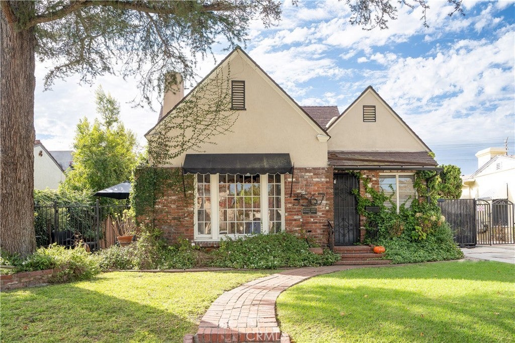 Photo of Listing #RS25163058