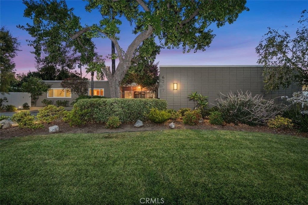 Photo of Listing #SR25174040