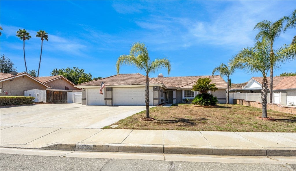 Photo of Listing #SW25174045