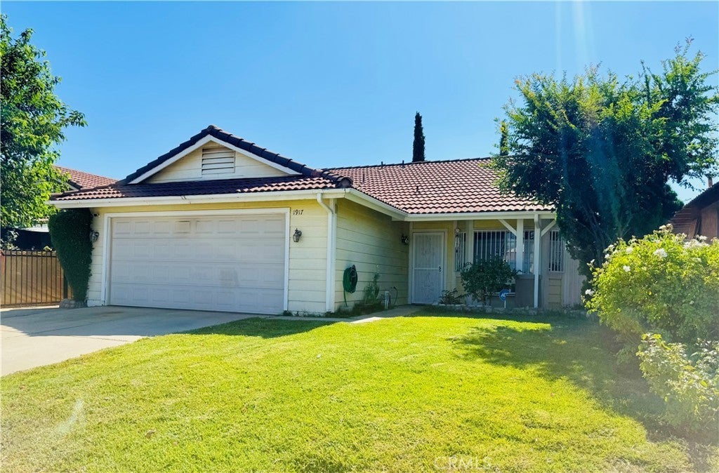 Photo of Listing #SW25174096