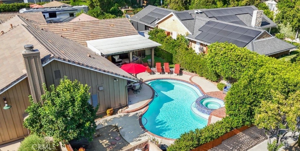 Photo of Listing #SR25171441