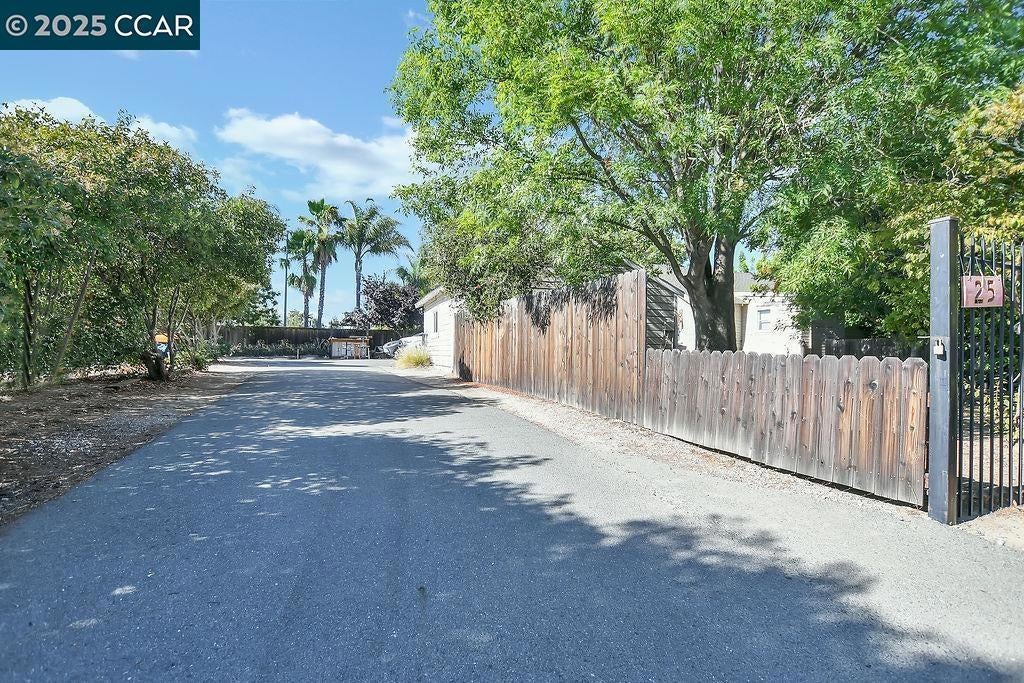 Photo of Listing #41106988