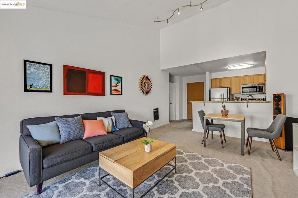 Photo of Listing #41106990