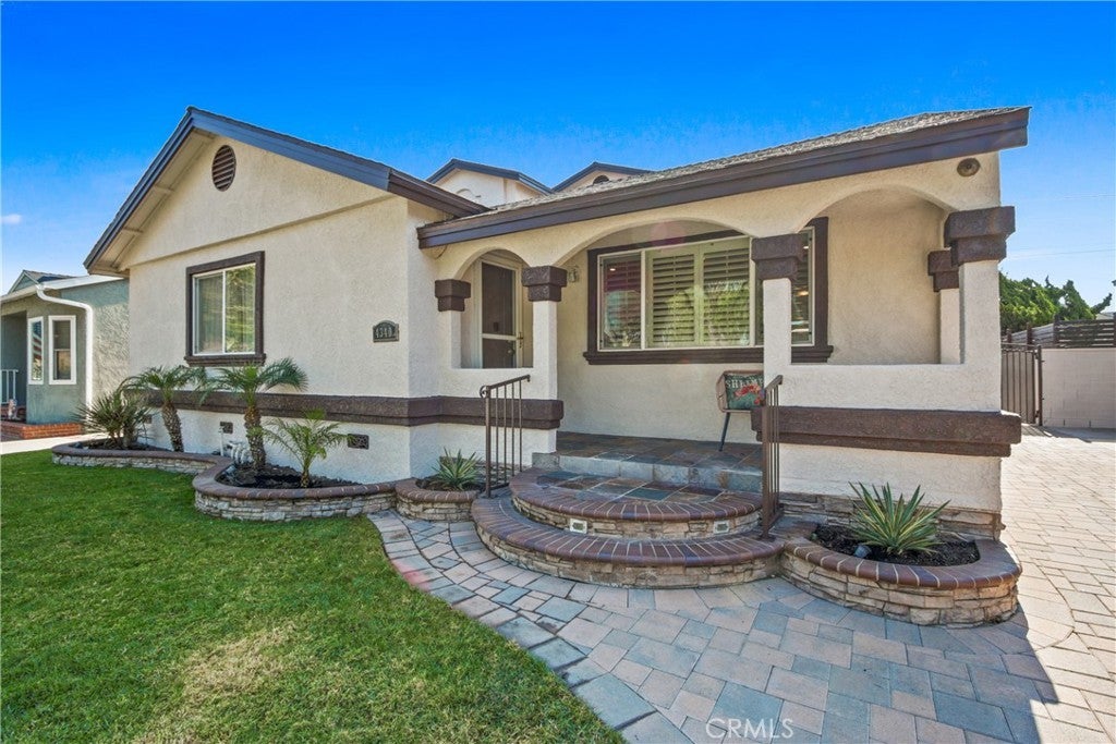 Photo of Listing #PW25174322