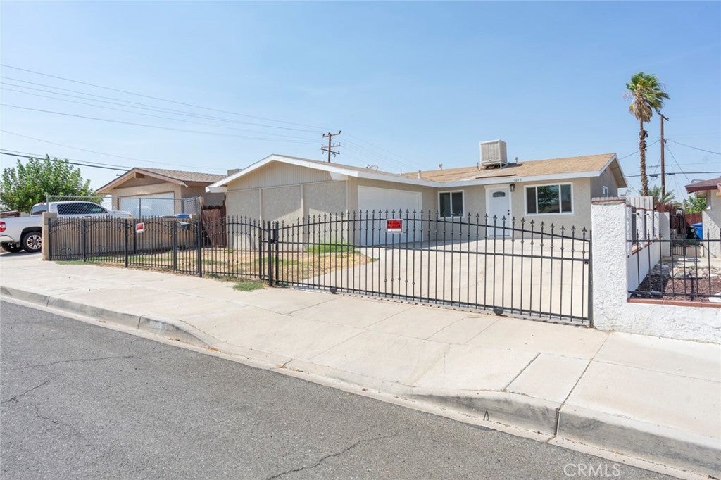 Photo of Listing #OC25174689