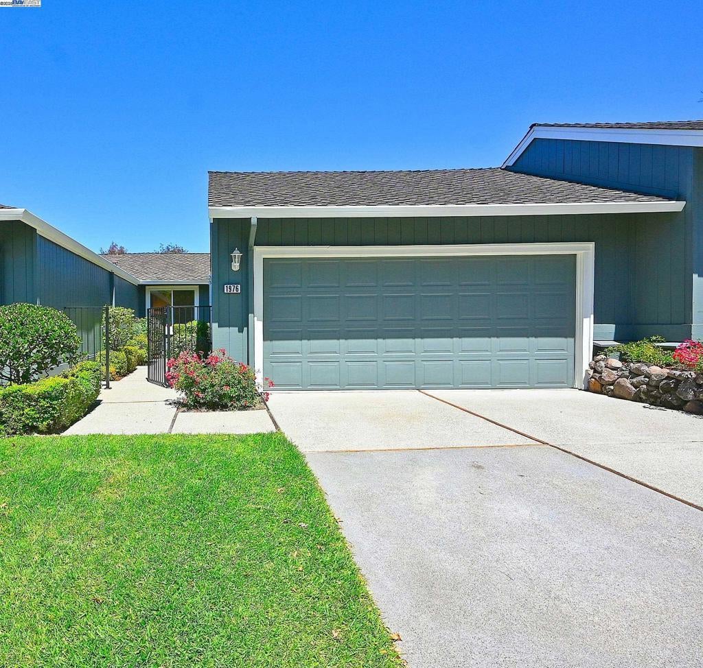 Photo of Listing #41107039