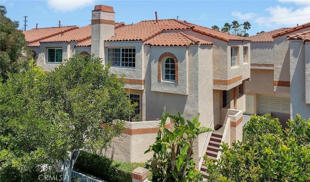 Photo of Listing #SB25150838