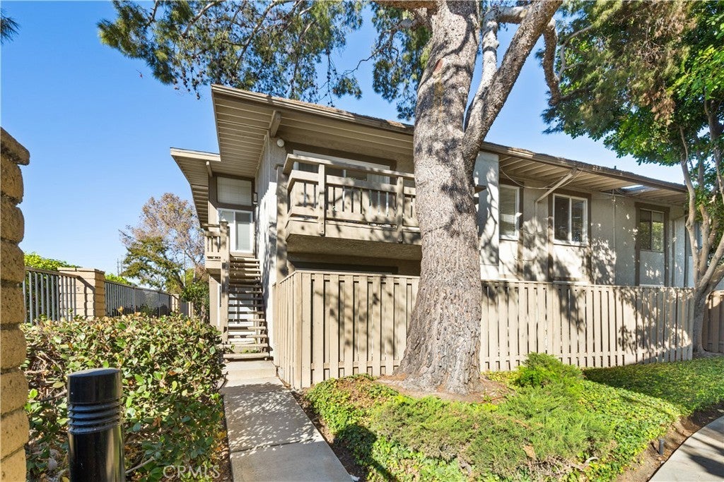 Photo of Listing #SB25136945