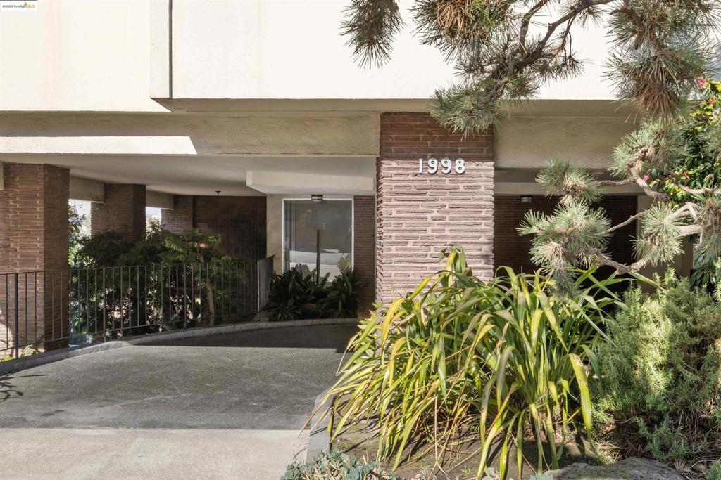 Photo of Listing #41107062