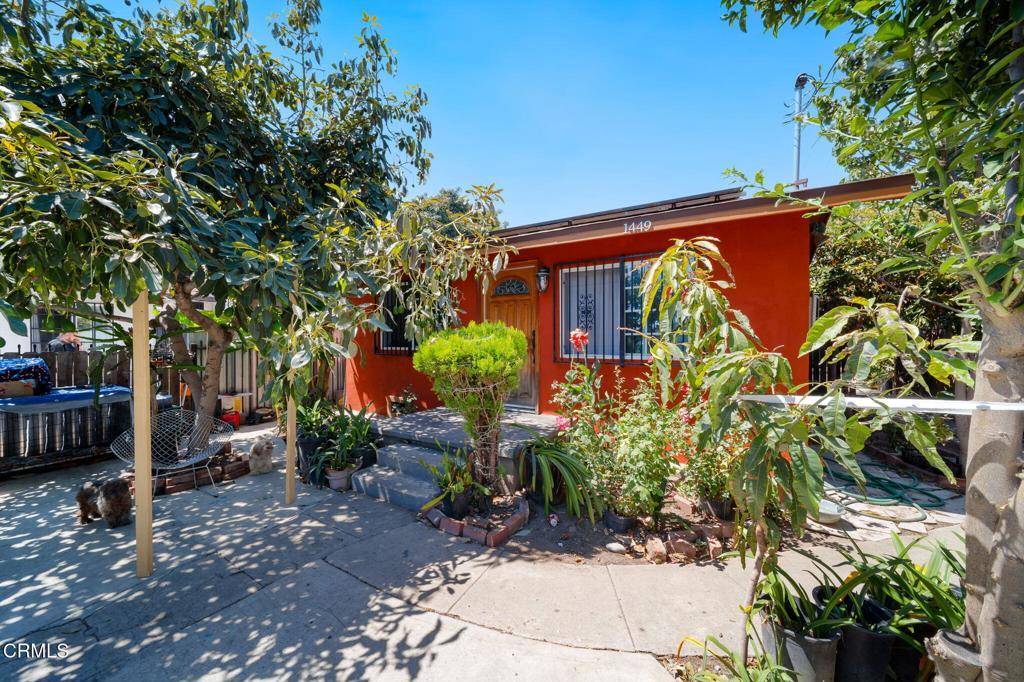 Photo of Listing #V1-31540