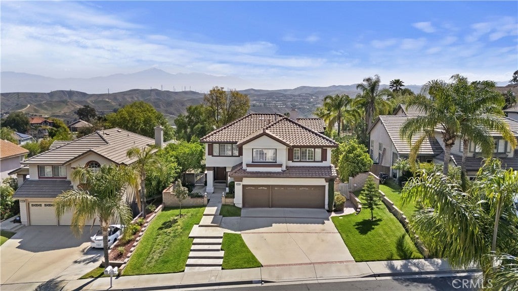 Photo of Listing #IV25175137