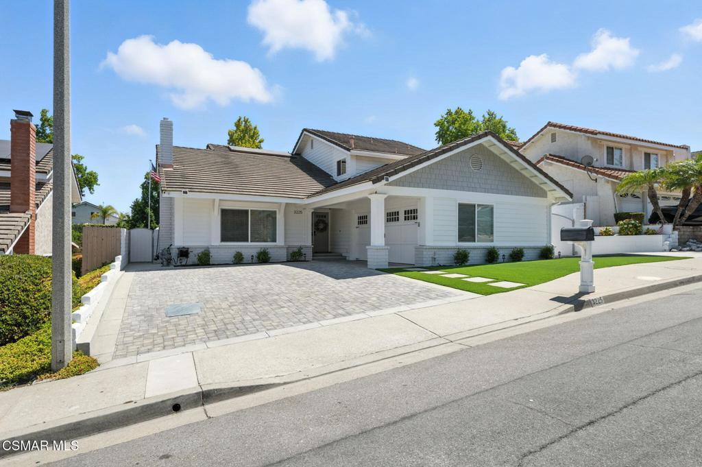 Photo of Listing #225003968