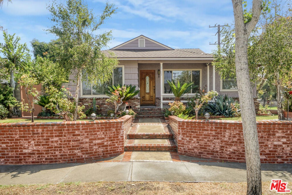 Photo of Listing #25573457