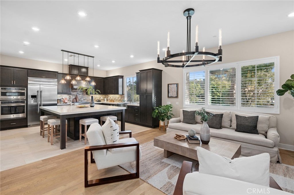 Photo of Listing #OC25175675