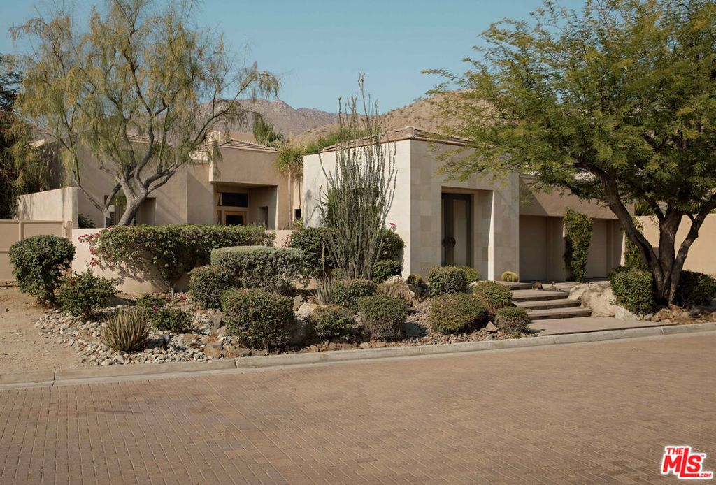 204 Metate Place, Palm Desert