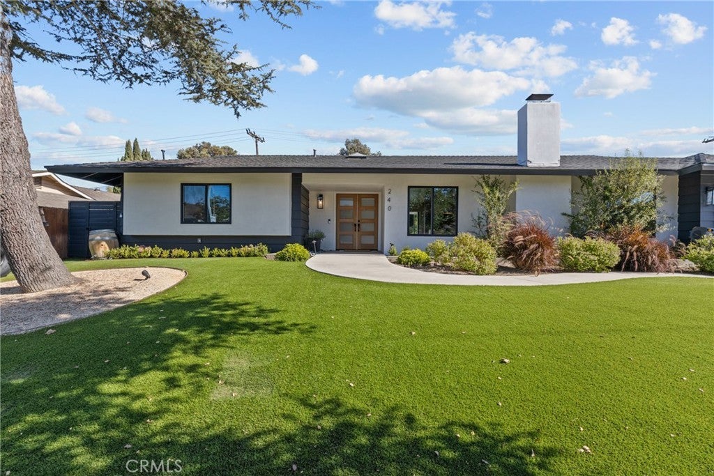 Photo of Listing #SR25176283