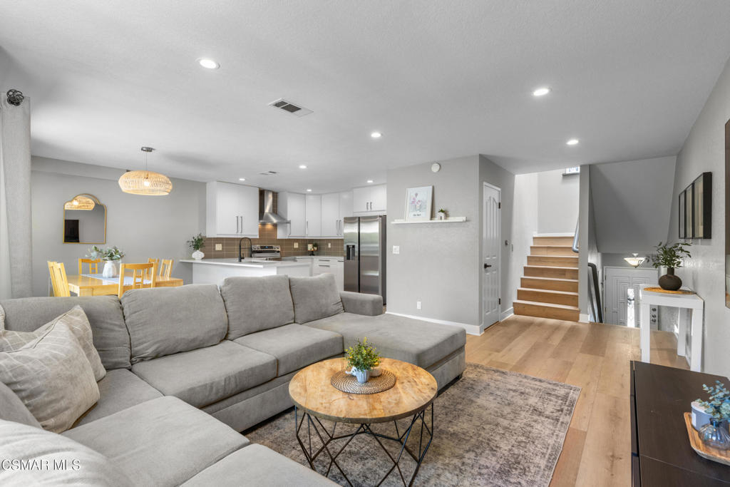 Photo of Listing #225003985