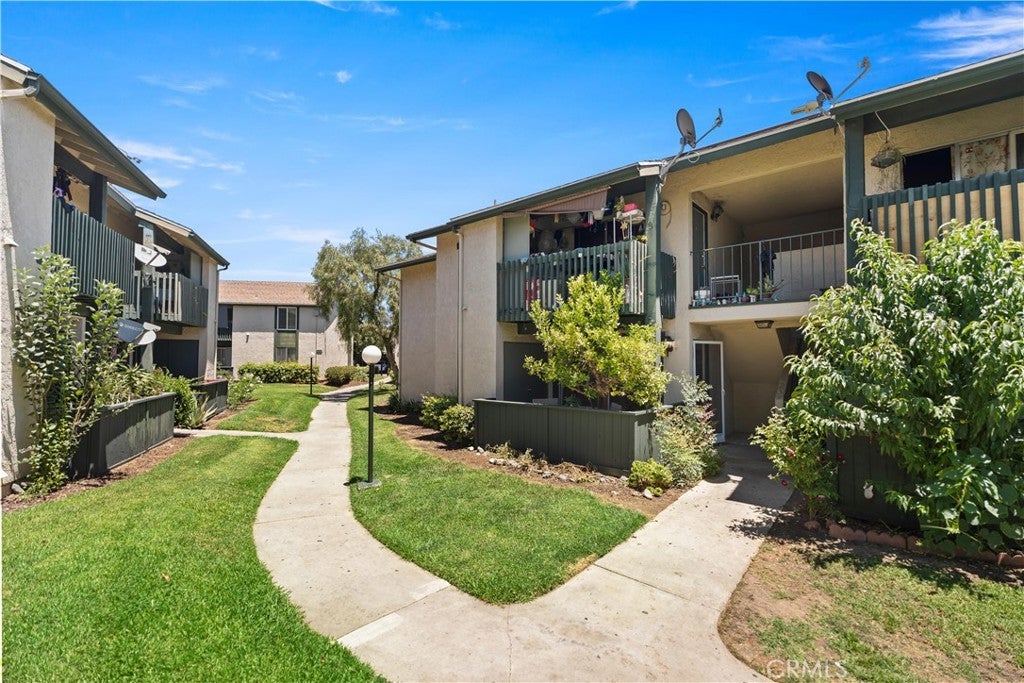 Photo of Listing #CV25176494