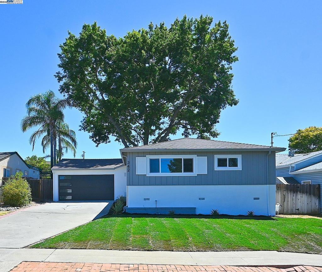 Photo of Listing #41107212