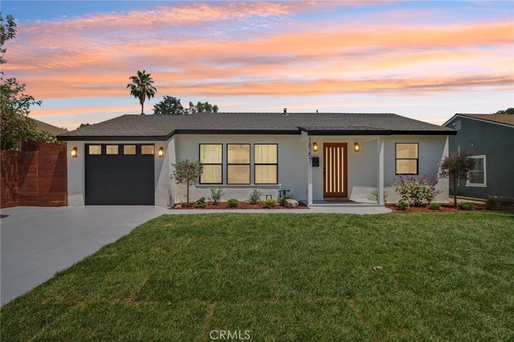 Photo of Listing #SR25176641