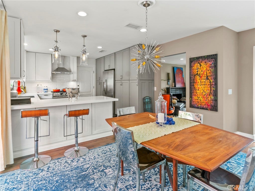 Photo of Listing #PW25176690