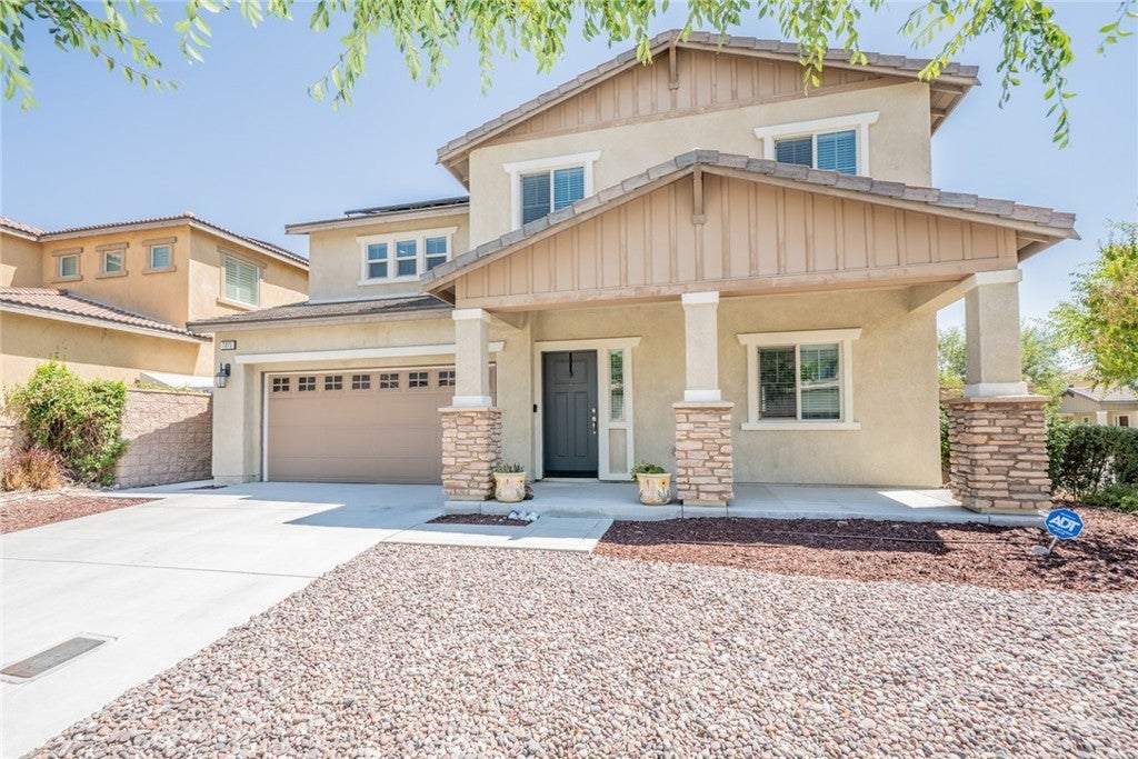 Photo of Listing #DW25176818