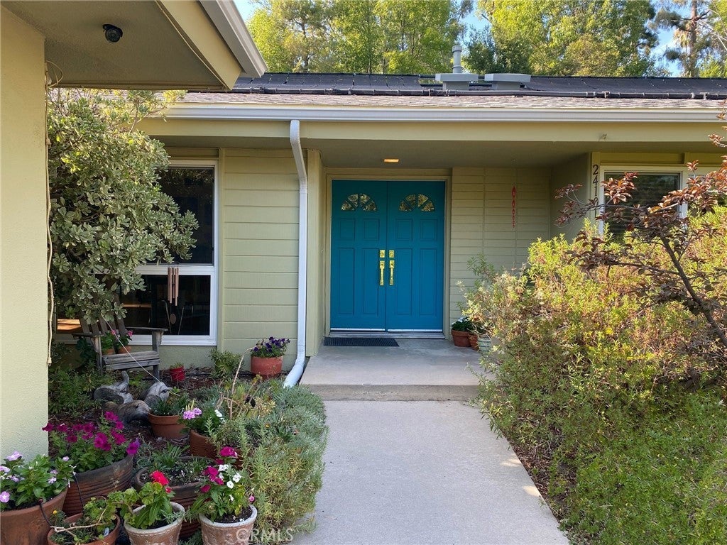 Photo of Listing #SR25140522