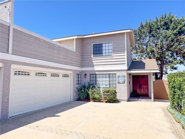 2503 Nelson Avenue B, Redondo Beach.