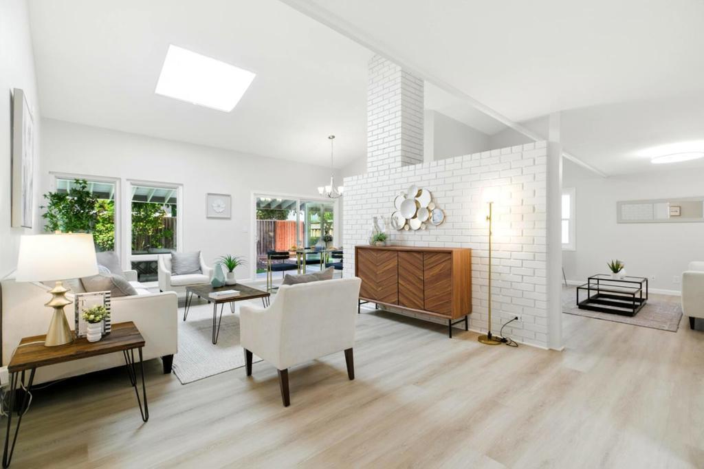 Photo of Listing #ML82017140