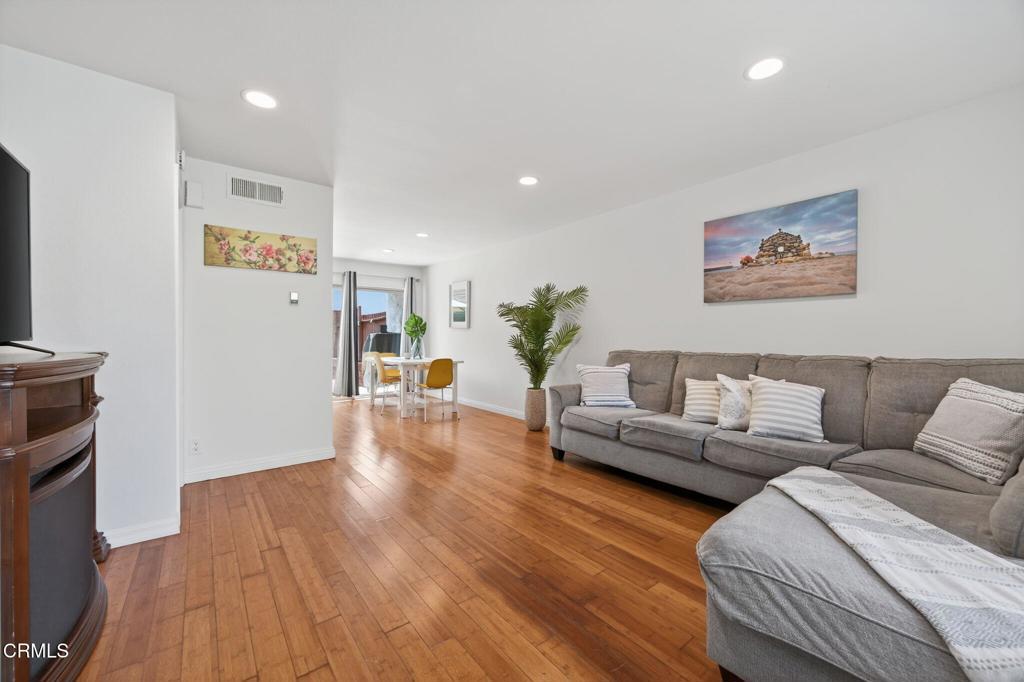 Photo of Listing #V1-31589