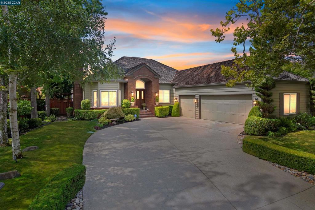 Photo of Listing #41107281