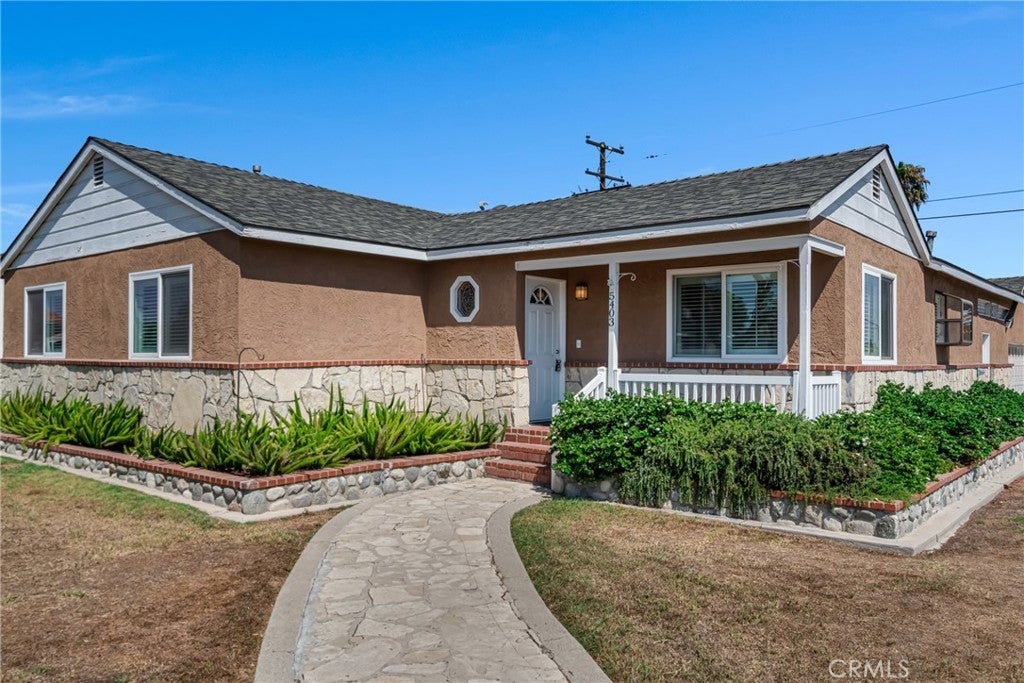 Photo of Listing #SB25175096