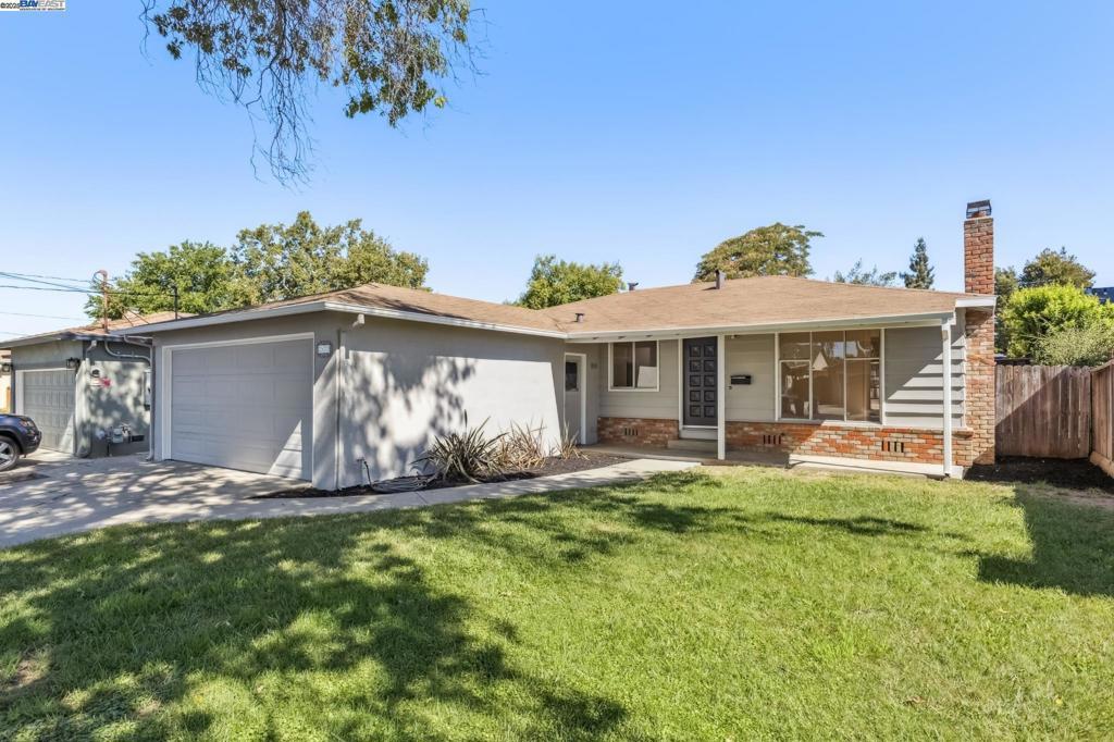 Photo of Listing #41107291