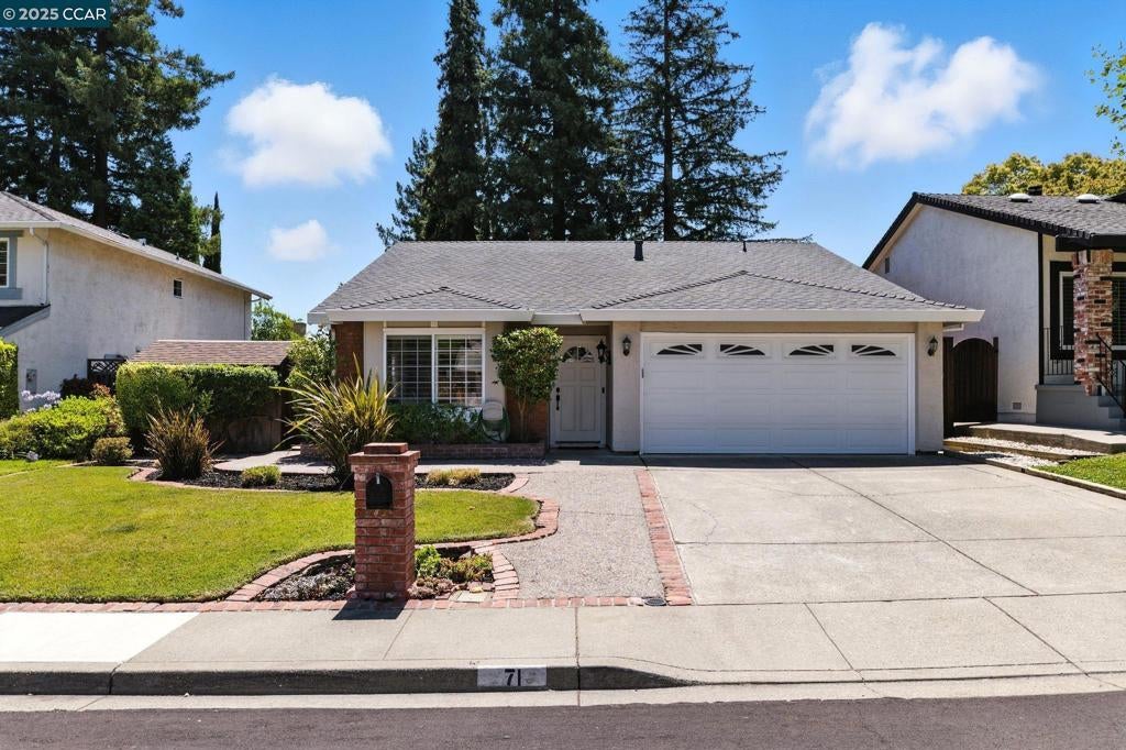 Photo of Listing #41107317