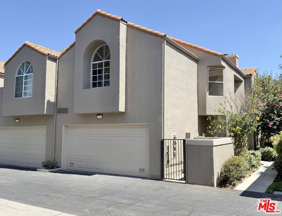 Photo of Listing #25575135