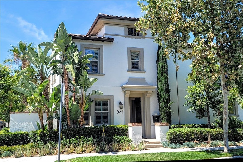 Photo of Listing #WS25176998