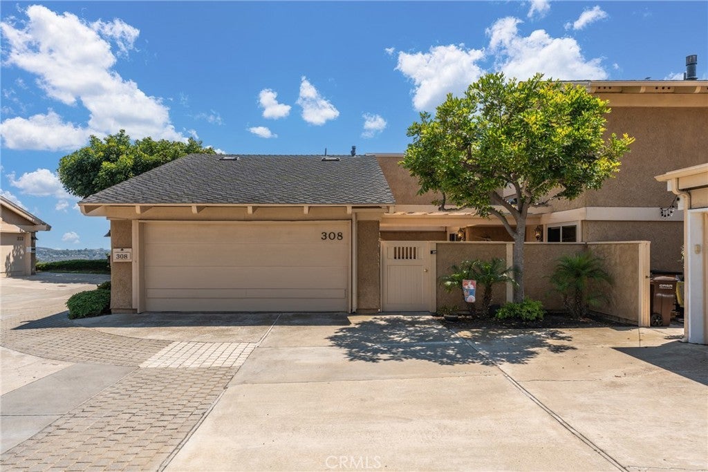 Photo of Listing #OC25175485