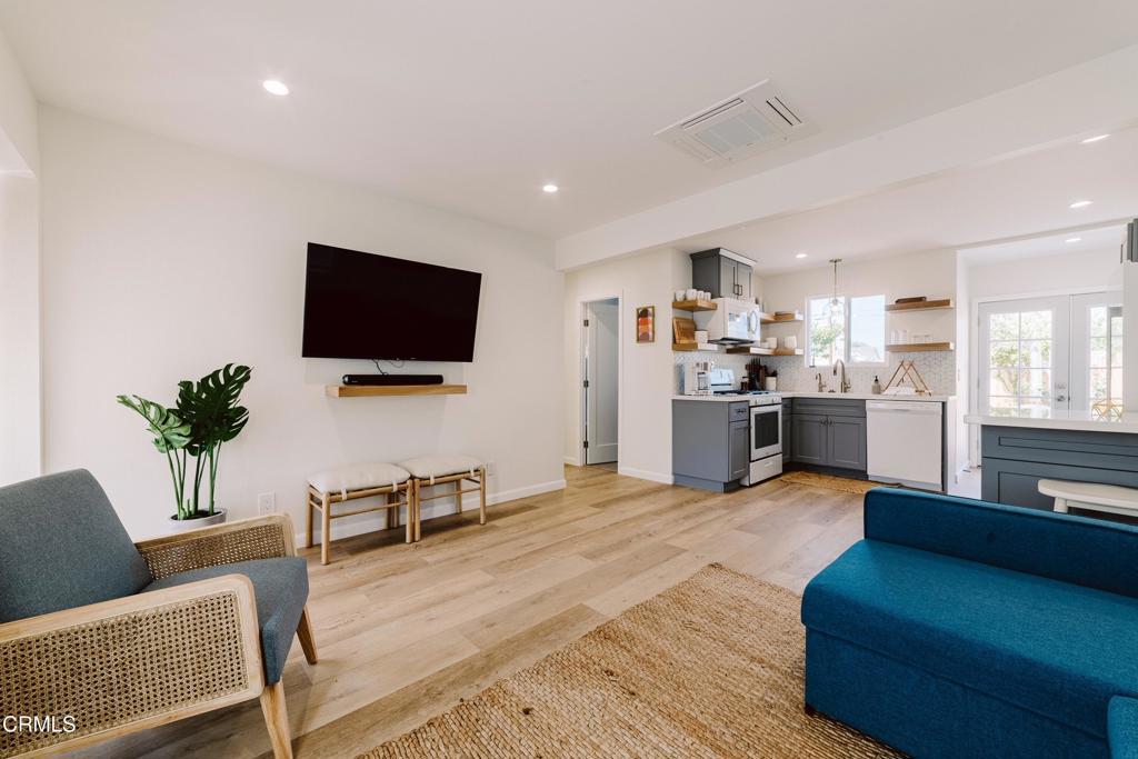 Photo of Listing #V1-31620