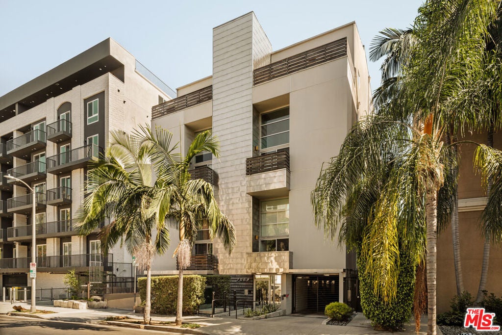 Photo of Listing #25574671