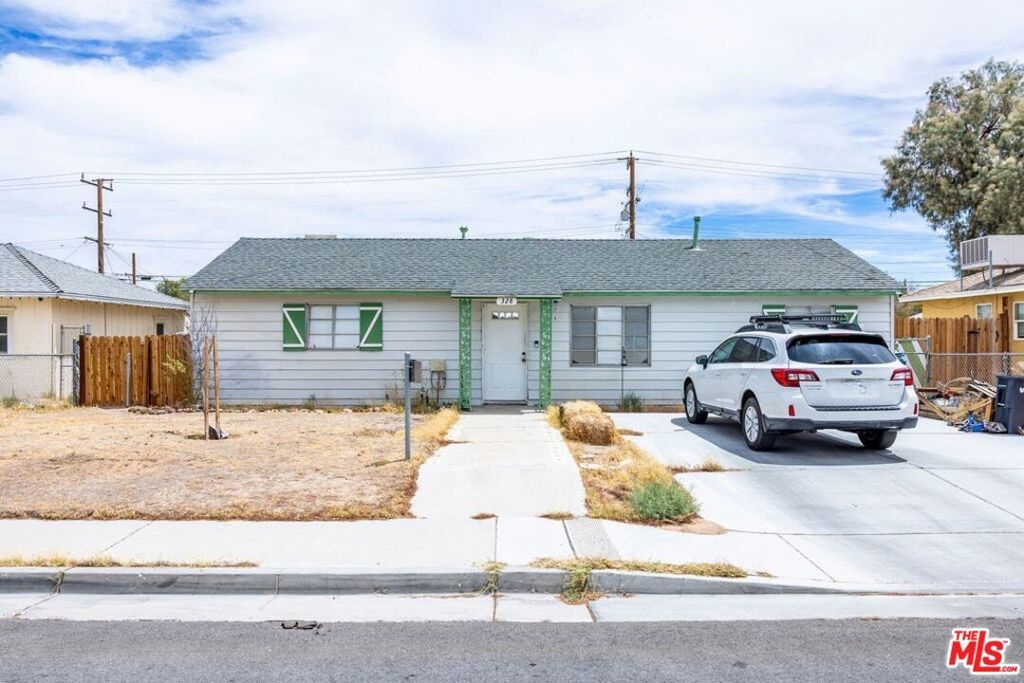 Photo of Listing #25575493