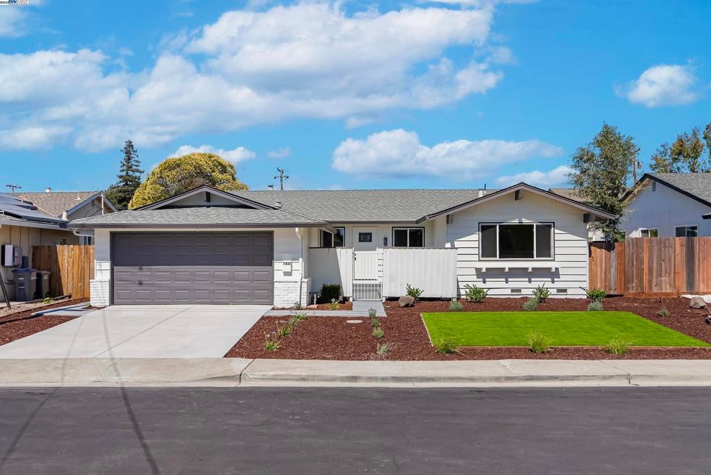 Photo of Listing #41107394