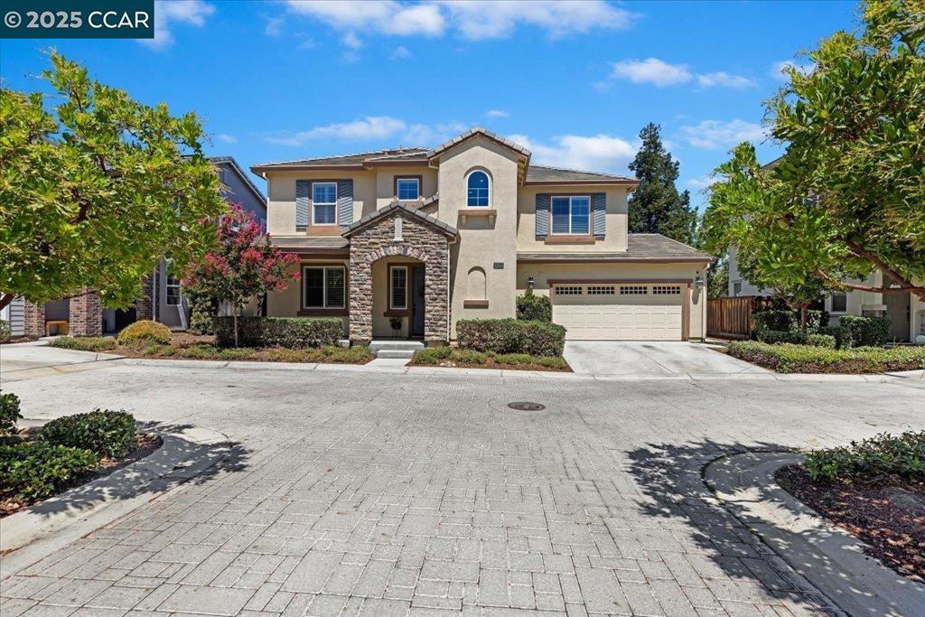 Photo of Listing #41107410