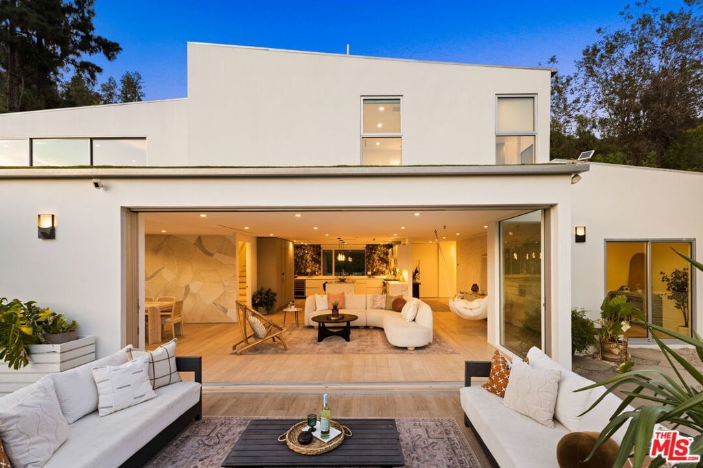 Photo of Listing #25575403