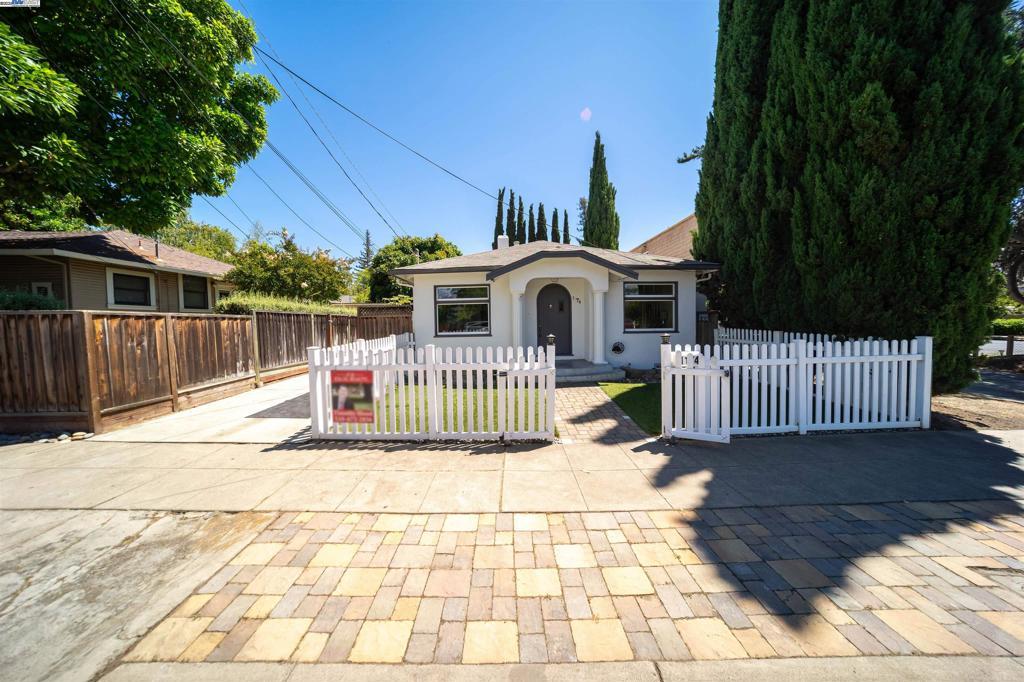 Photo of Listing #41107424