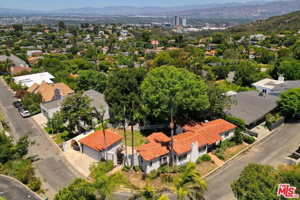 Photo of Listing #25563837