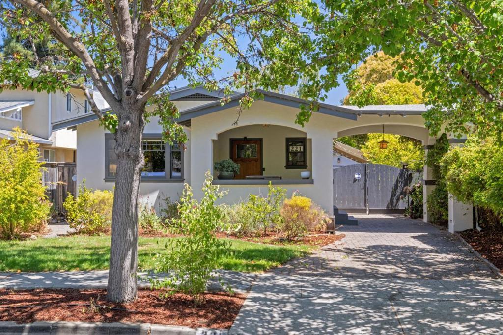 Photo of Listing #ML82017298