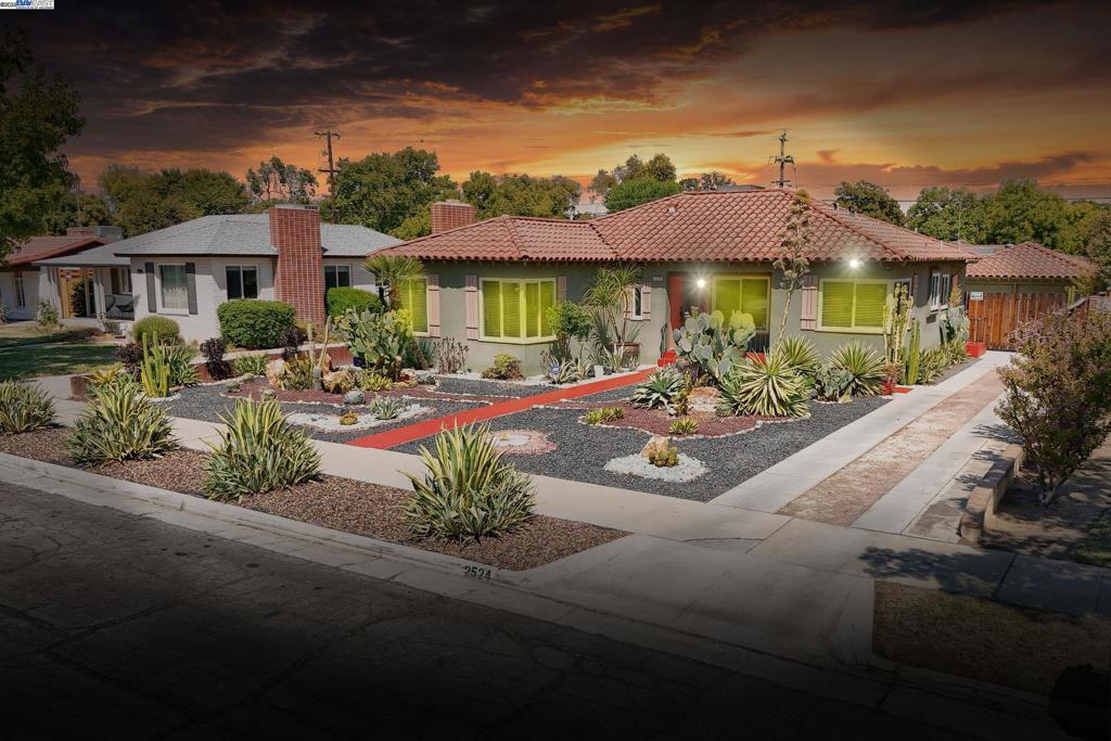 Photo of Listing #41107427